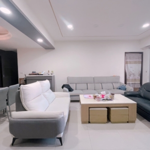 林口A9三井商圈近櫻花星巴克邊間5房雙車位