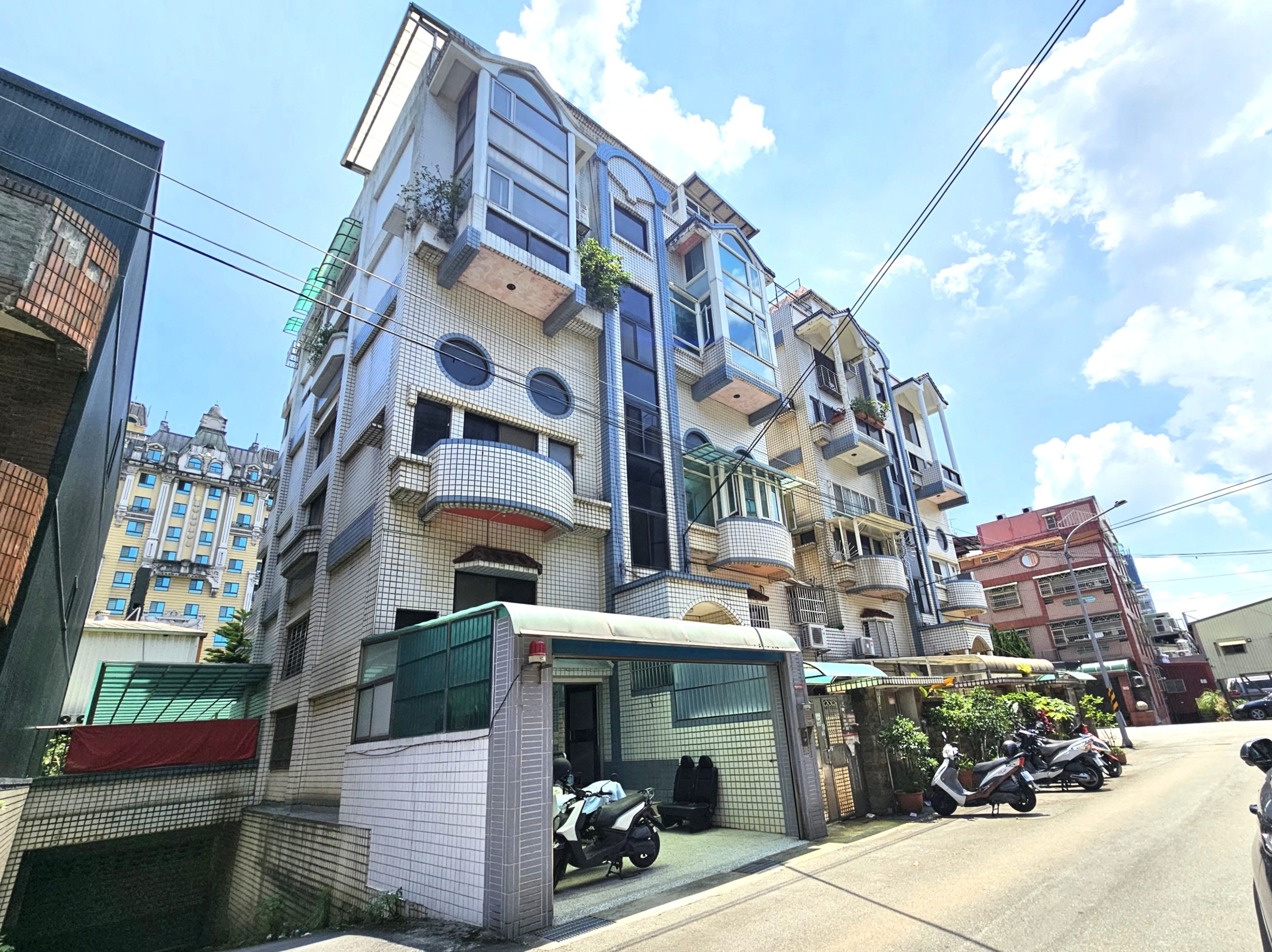 🏡~專~A8環球英格蘭邊間庭院三房車:圖片 2